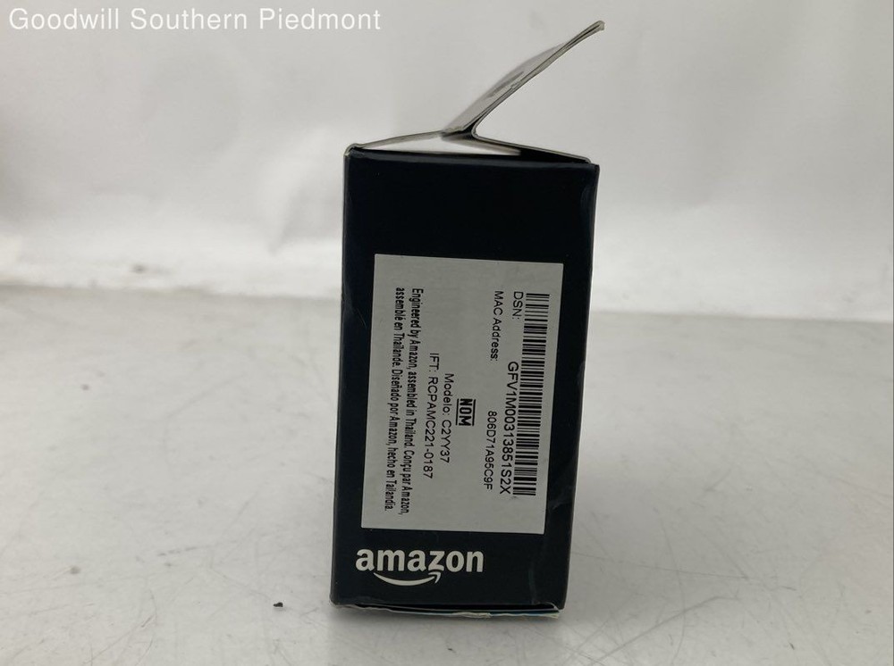Amazon C2YY37 Smart Plug - New