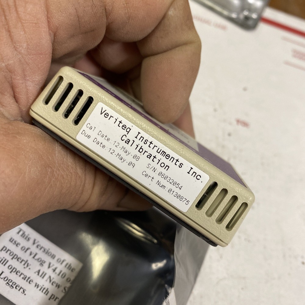 Vaisala VERITEQ RH & TEMPERATURE LOGGER VL-2000