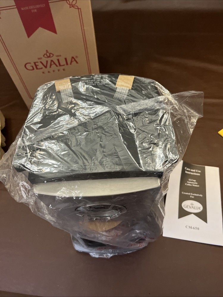 Gevalia Kaffe 12 Cup Automatic Coffee Maker CM650 J30 Black NIB