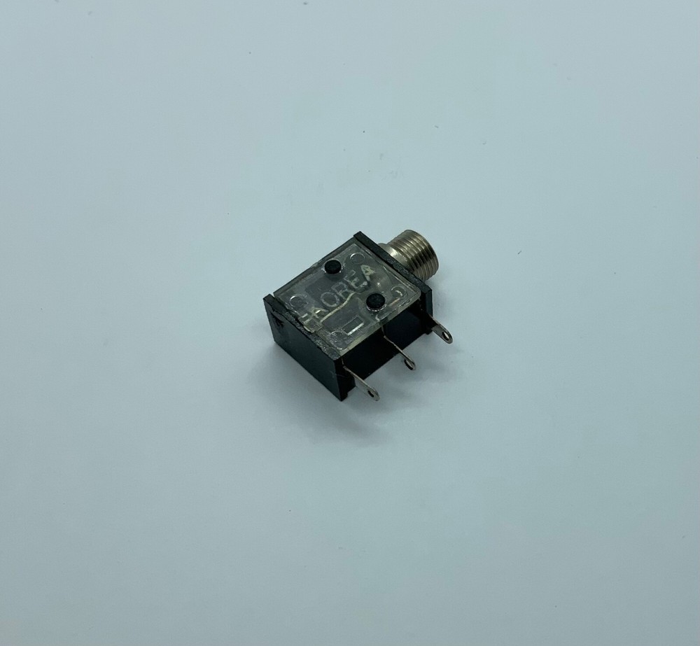 Atari 2600 DC Power Jack Plug Replacement Part Genuine OEM Part NOS