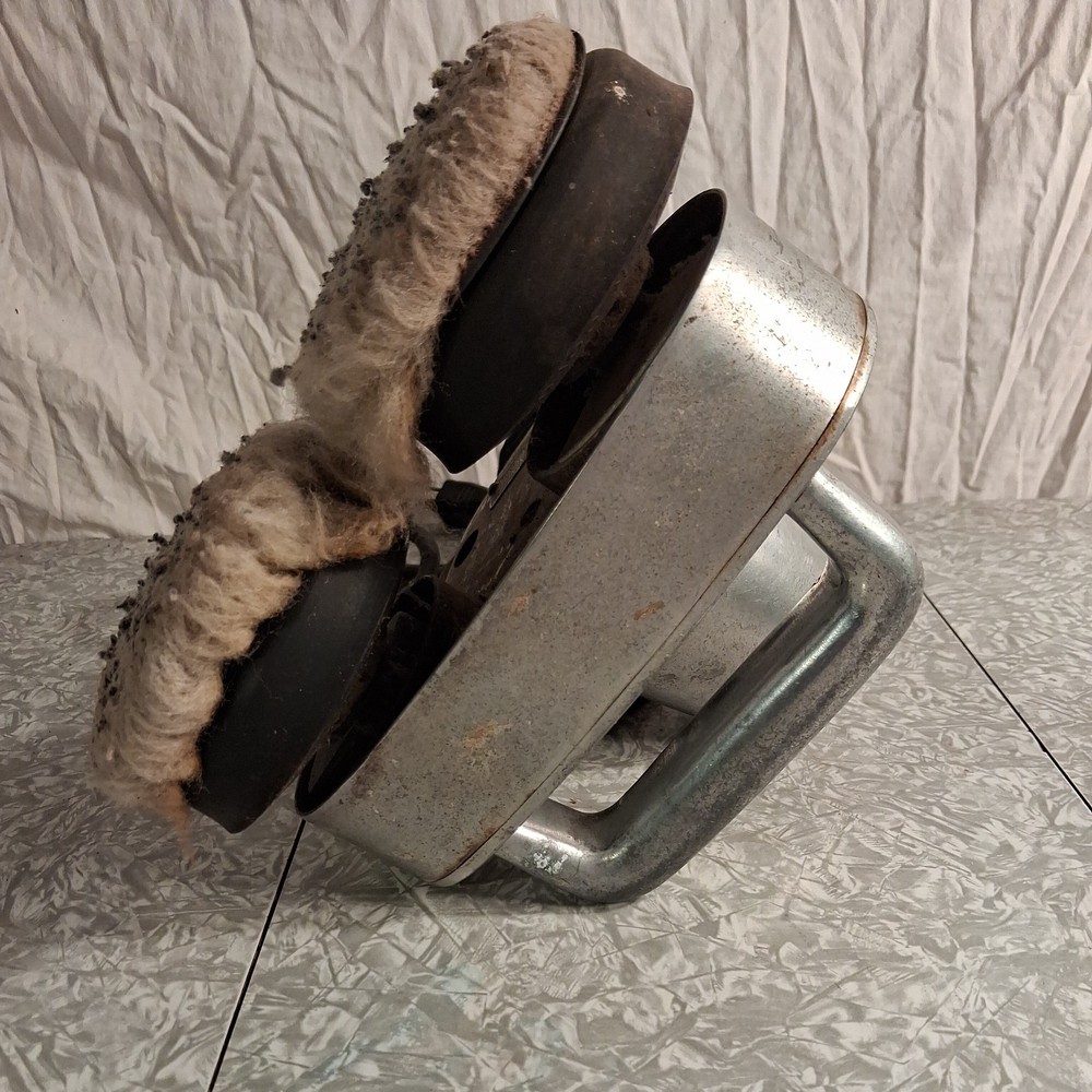 Vtg Cyclo Mfg. Model 5 Heavy Duty Double Head Orbital Buffer - Tested Working