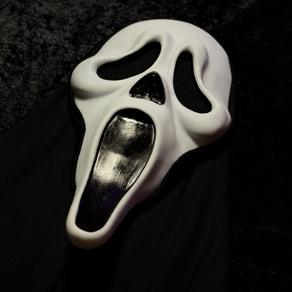 Deluxe Scream (1996) Modified Screen-Accurate EU Mask