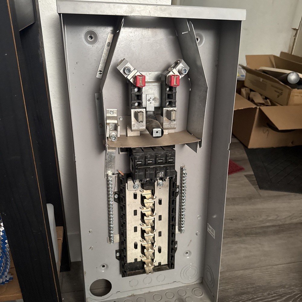 Siemens MC2040B1200S Surface Mount Meter Gray