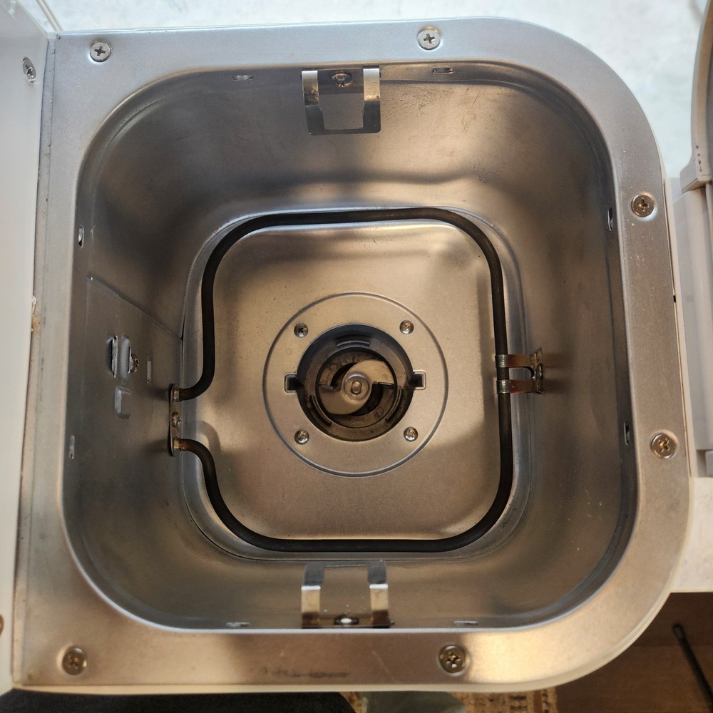 Breadman TR444 Deluxe Rapid Automatic Breadmaker Machine Bread Maker-1-1.5-2Lbs