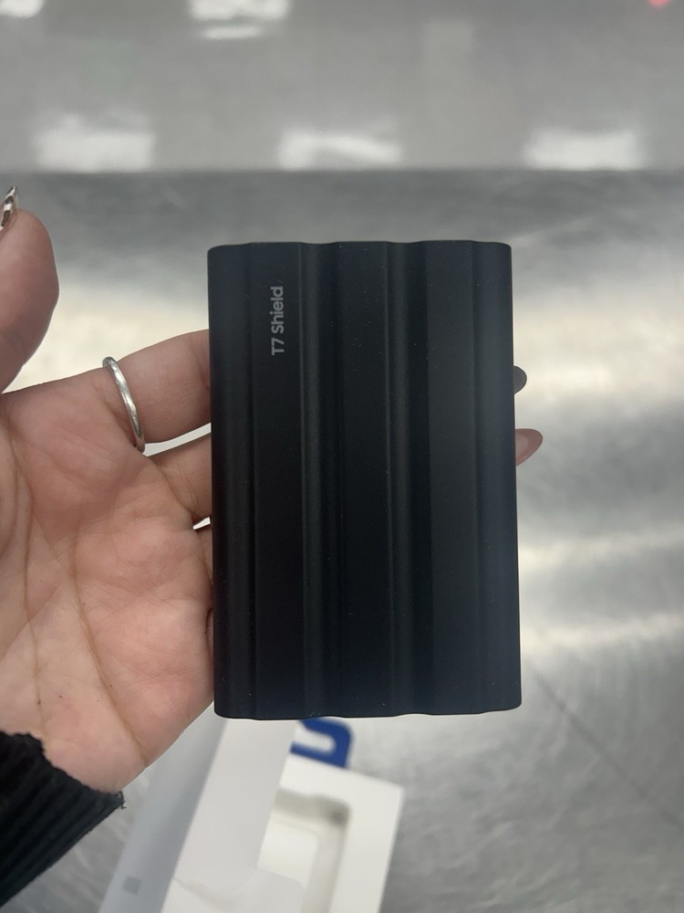 Samsung External Hard drive T7 Shield 4tb
