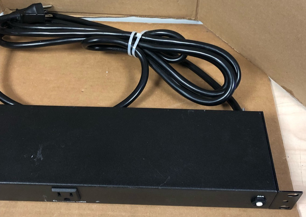 APC POWER DISTRIBUTION UNIT AP9555