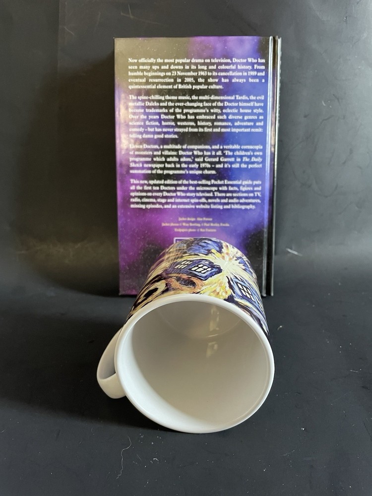 Dr. Who Exploding Tardis 12Oz. Coffee Cup W/Dr. Who Episode Guide Book.