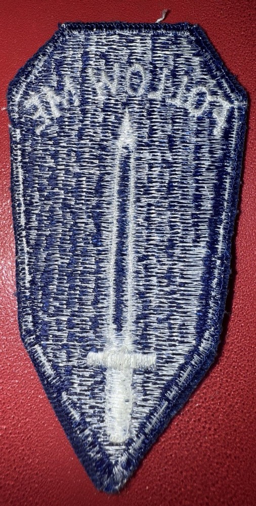 WW2 - 1950s Follow Me Infantry School SSI Patch (FL/AP)