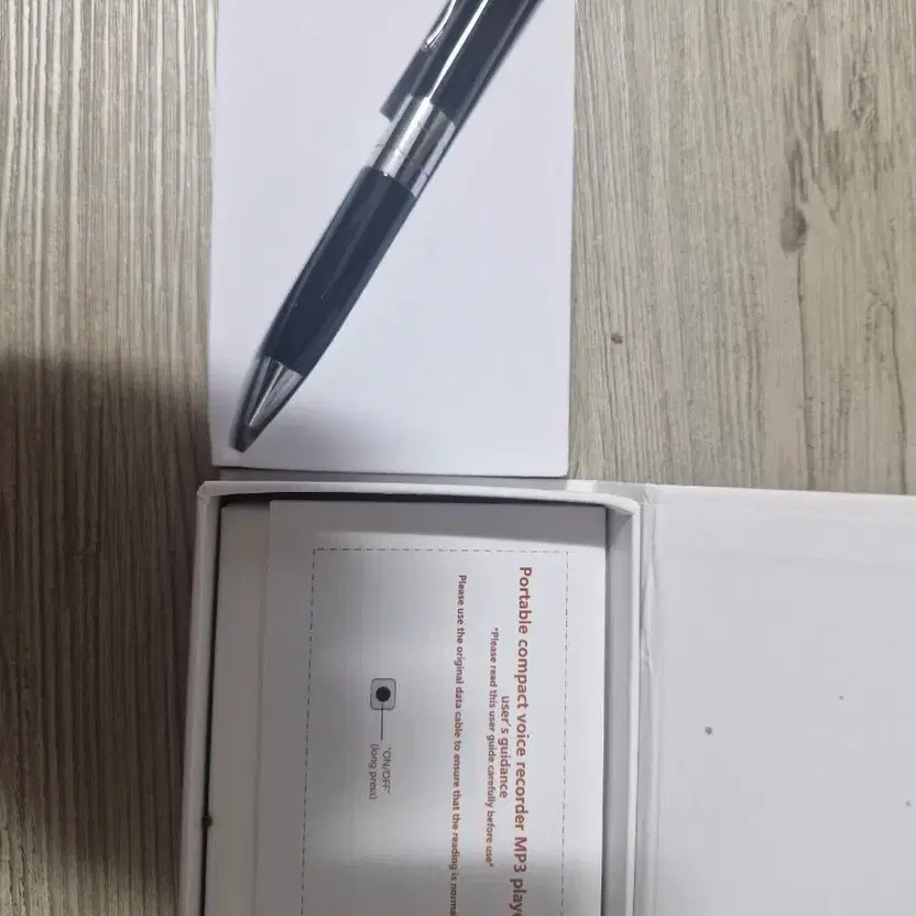 Pen-shaped MP3 Recorder & Audio Player - New
