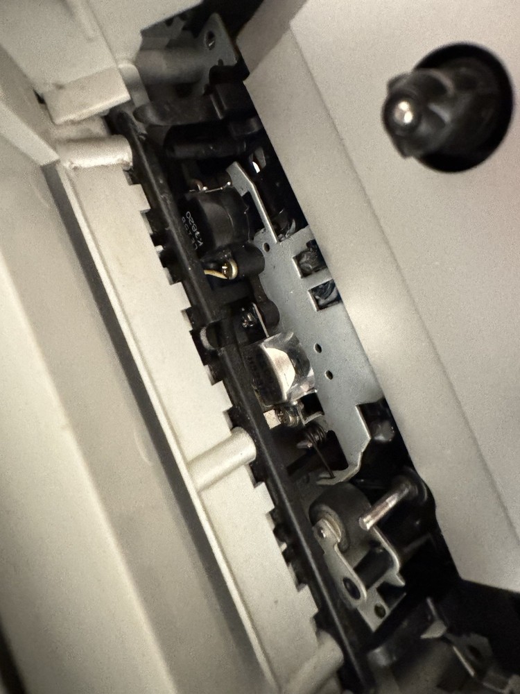 *READ DESCRIPTION: Cassette Doesn’t Work- Sony HCD-EP313 Bookshelf CD Player