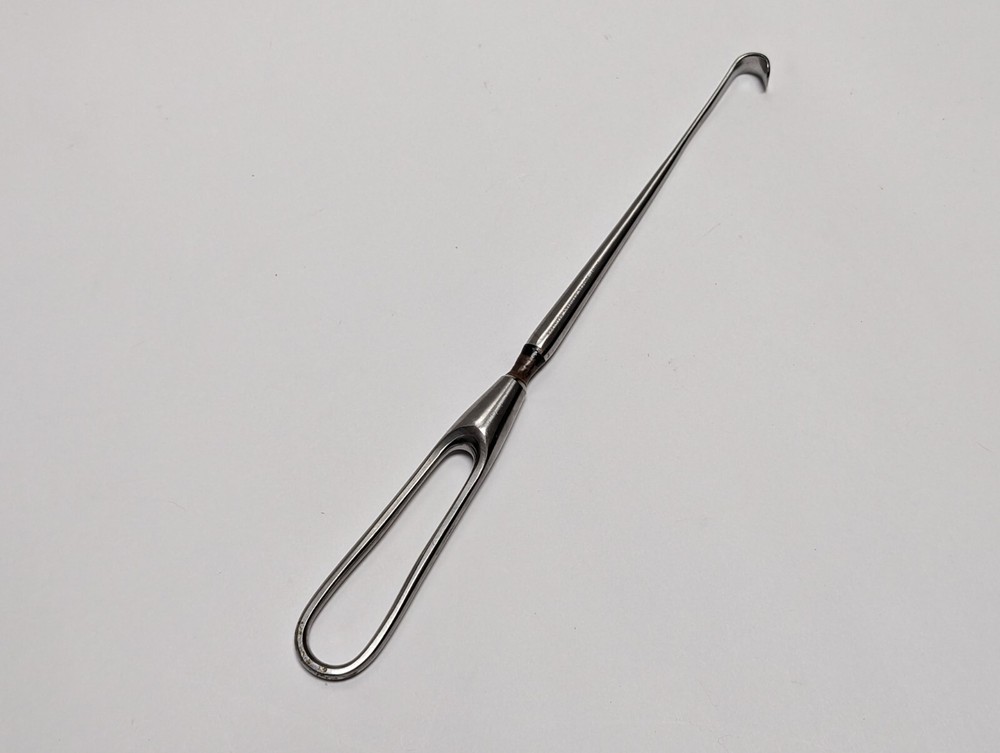 11 pcs. Assorted Retractor (USED).