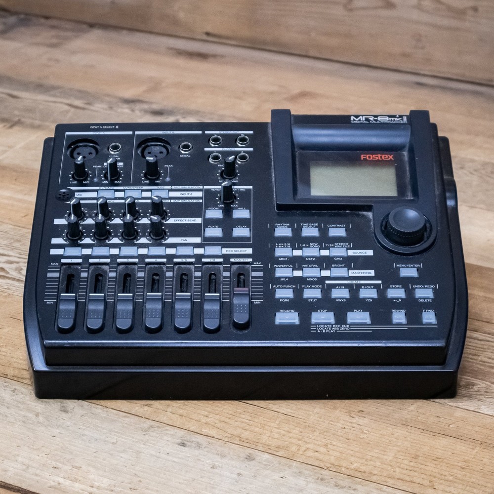 Fostex MR8 MKII Digital Multitrack Recorder MR-8 MK2 Studio Multitracker U269796