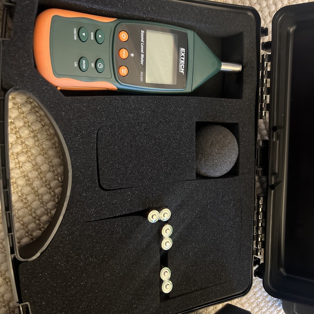 EXTECH SDL600 Sound Meter/Datalogger