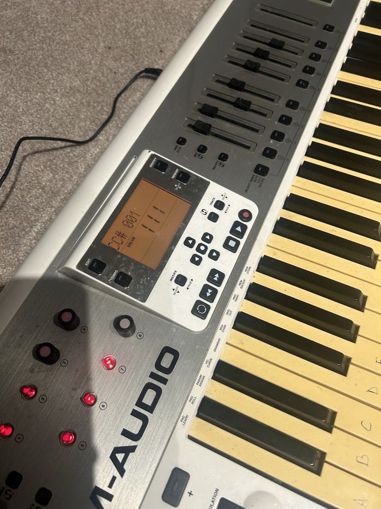 M-Audio Axiom 49 MIDI Keyboard Controller – Used
