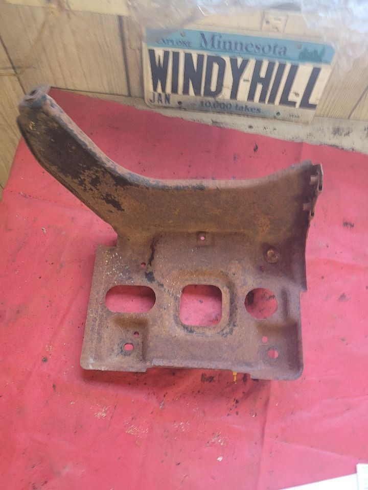 1979 CADILLAC DEVILLE BATTERY TRAY