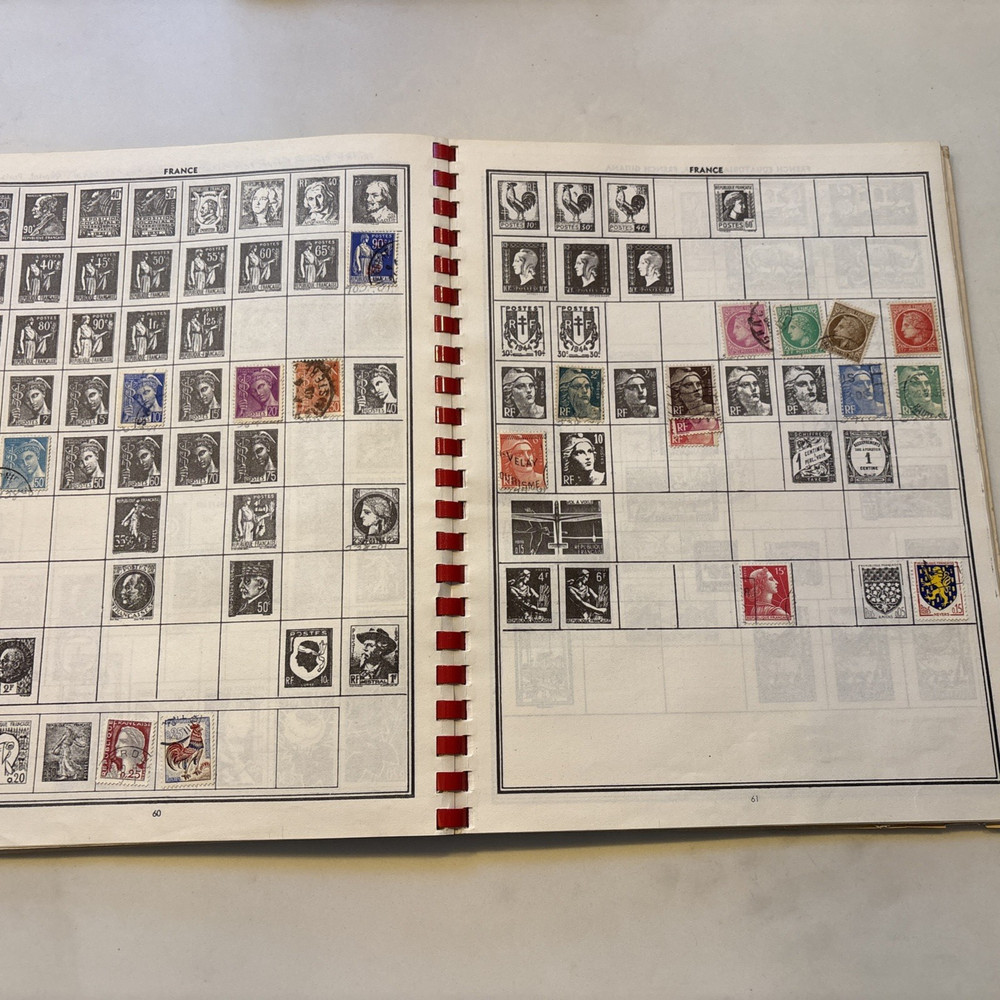 Vintage 1963 Grossman The Majestic Stamp Album Book With Some Stamps EUC