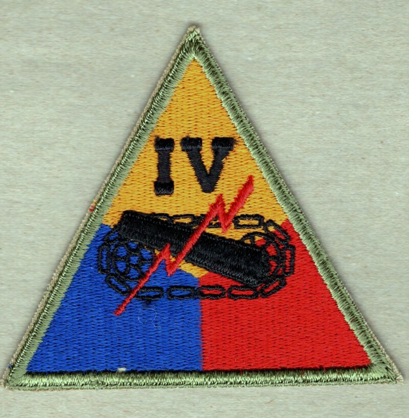 Army Patch: IV Armored Corps - OD border