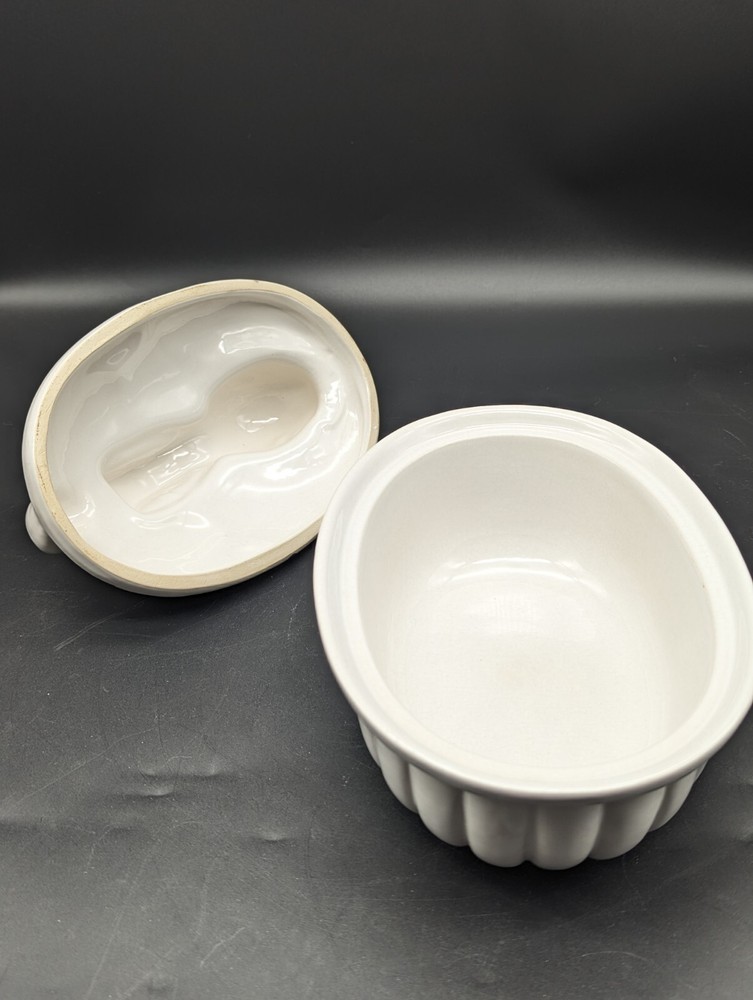 Thunn Bunny Rabbit Covered Ceramic Dish