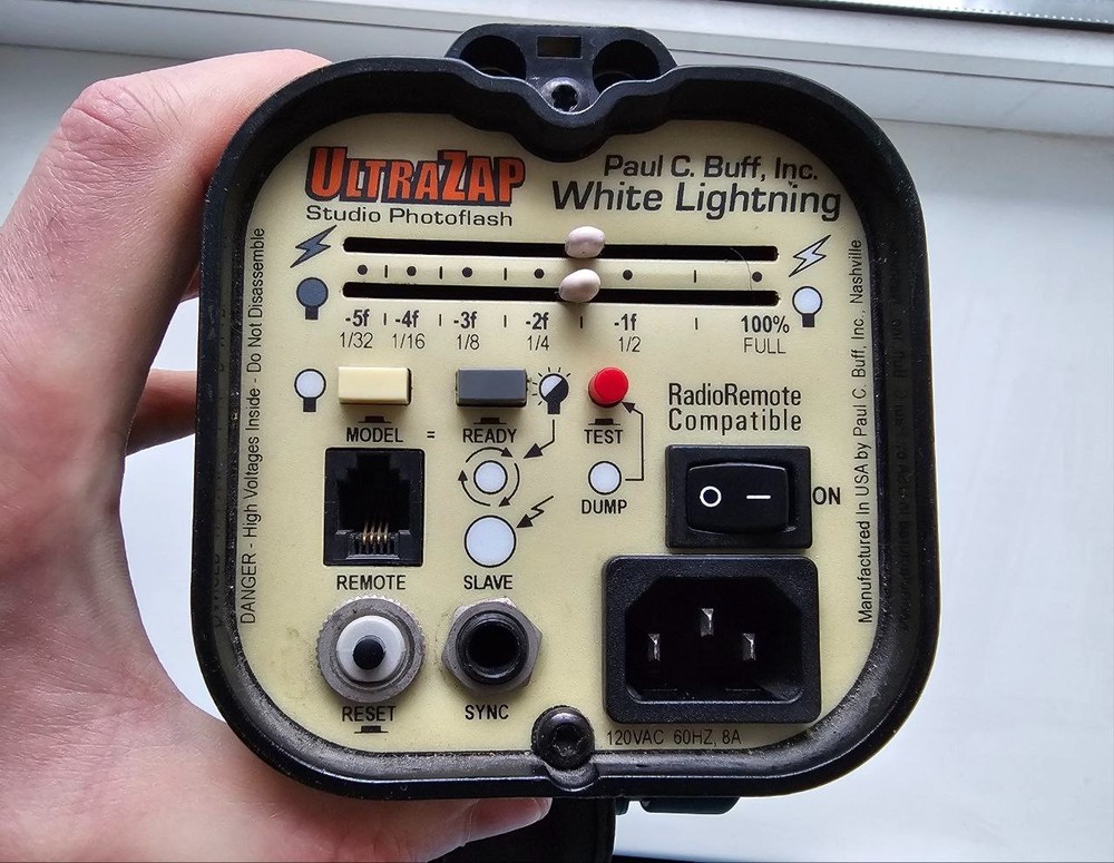 White Lightning UltraZap 800 Monolight Strobe Light