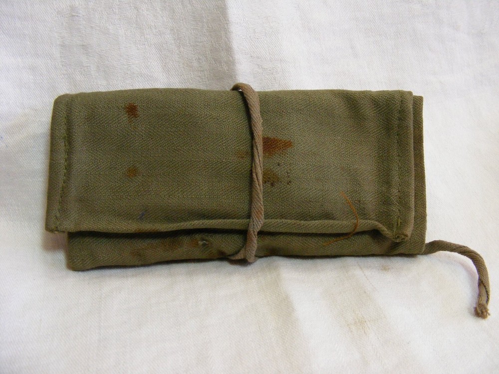 Vintage WW2 American Red Cross Sewing Kit 8-a #19