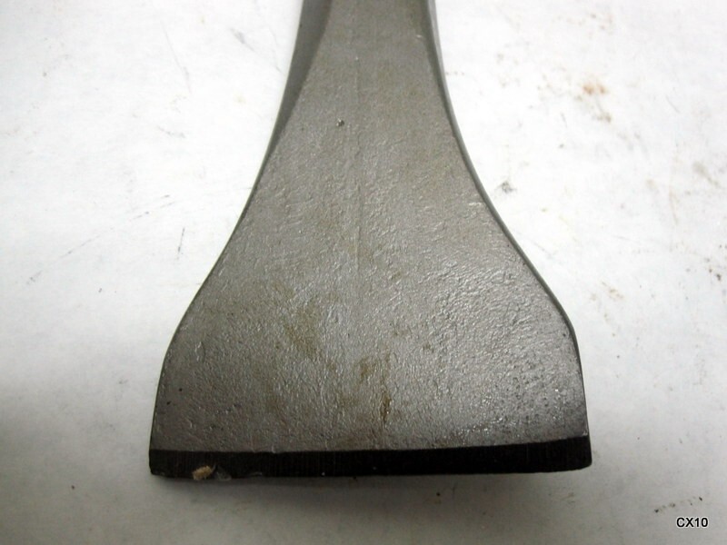 16" Scaling Chisel Hex 1-3/32", 3" Flat Blade