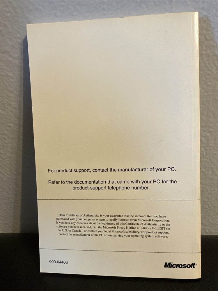 Microsoft Windows 95 User Manual w Certificate of authenticity