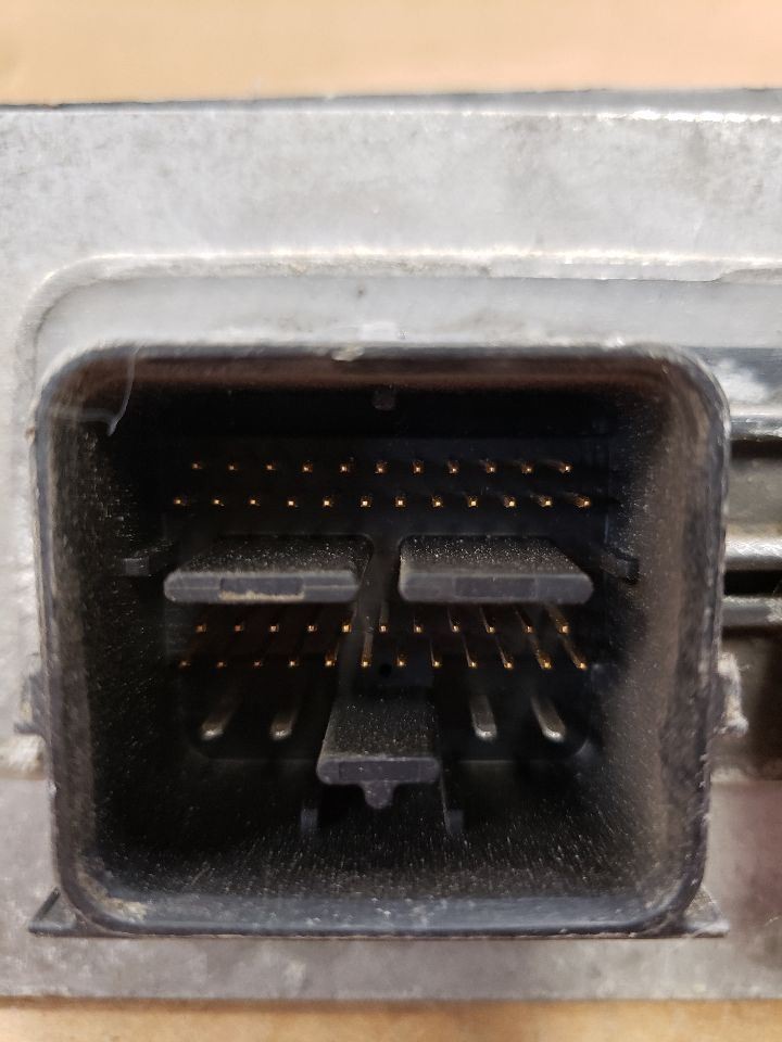 Engine ECM Electronic Control Module 2.3L VIN Z 8th Digit Fits 08 ESCAPE 902055