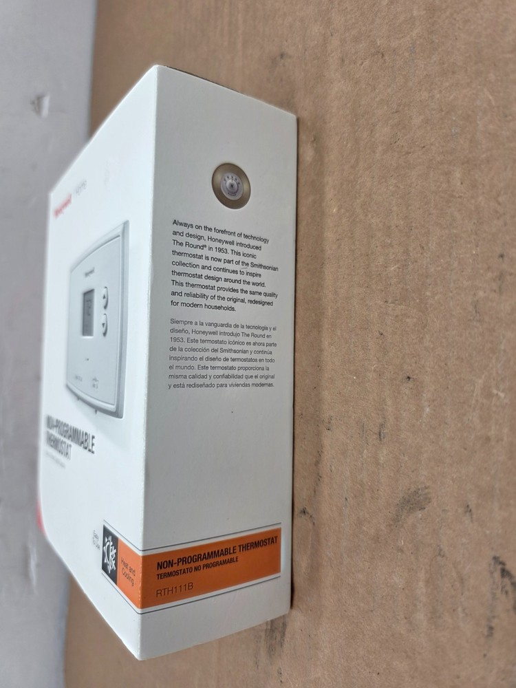 Honeywell RTH111B1024 Horizontal Digital Non-Programmable Thermostat