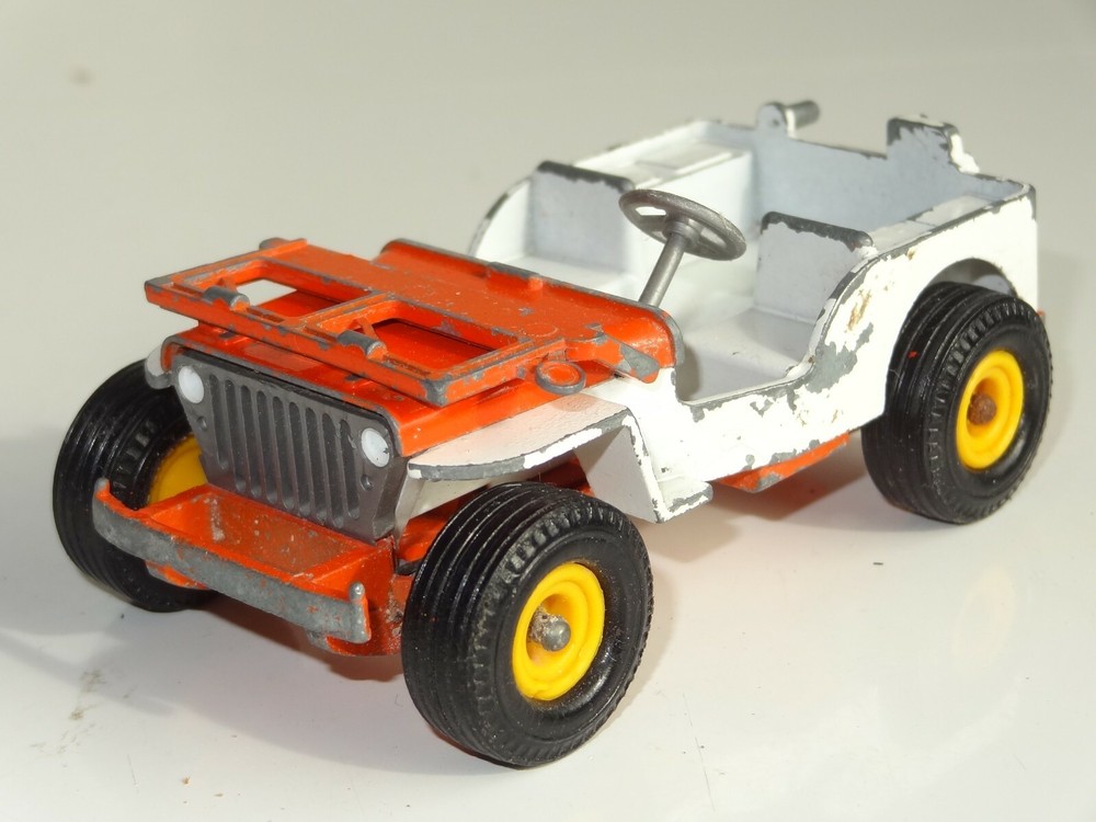 Britains 9421 JEEP (247)