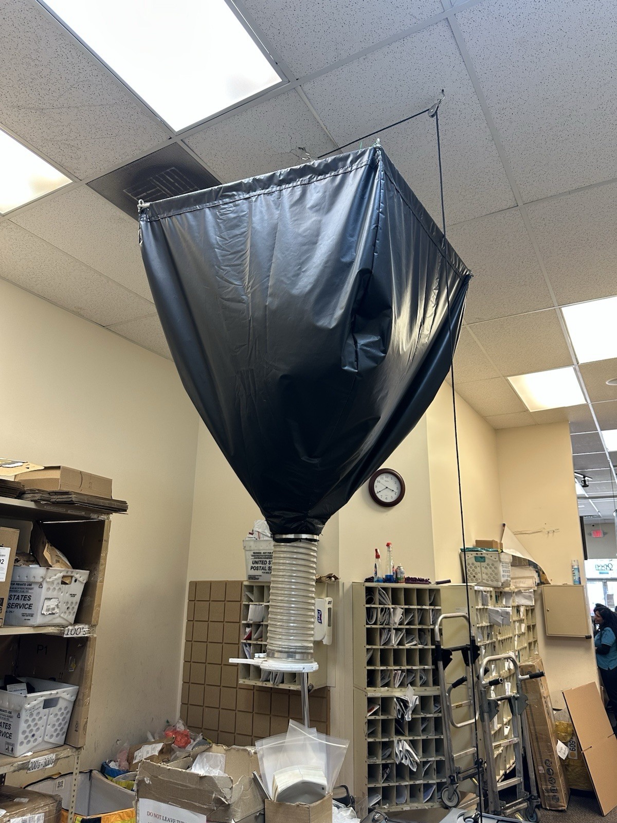 Packing Peanut Dispenser System with Hanging Hopper and Flexible Tube