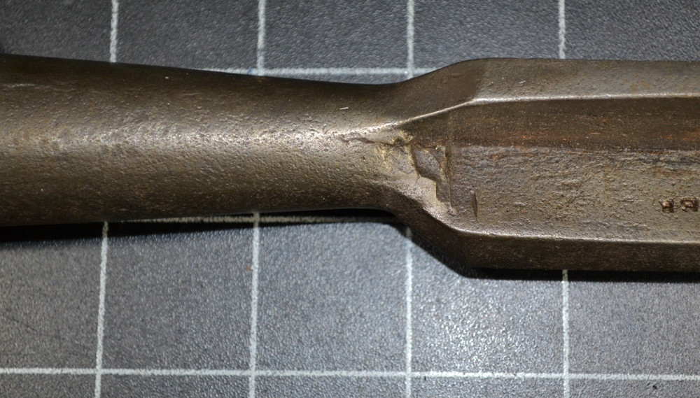 I. N. MILLER - 1" - CORNER SOCKET CHISEL