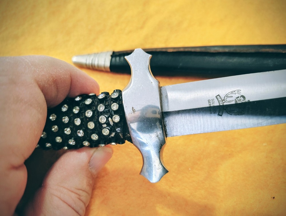 Hirschkrone, Solingen Germany, Presentation Dagger, Rhinestone Encrusted Handle