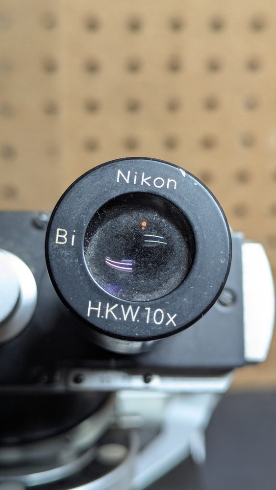 *Untested* Nikon S Microscope With Transformer And Objectives - Powers On L-KE?
