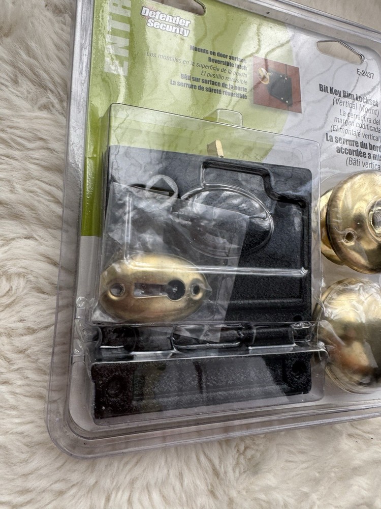 Defender Security Brass/Black Bit Key Rim Lockset, Vertical Style, E-2437