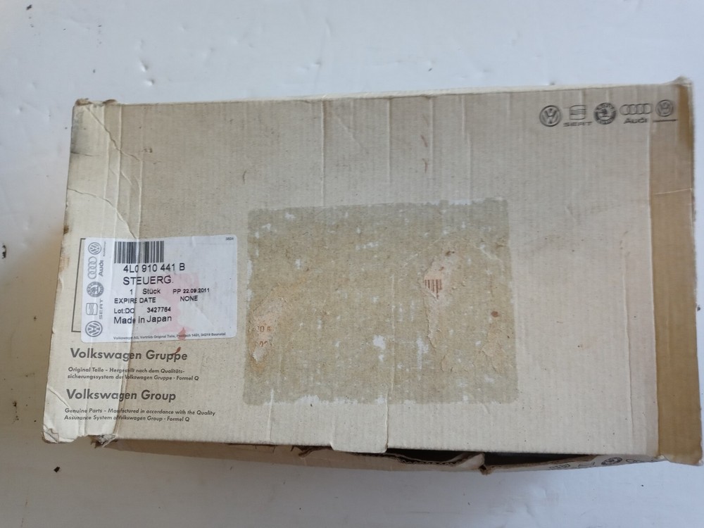 2009-2015 AUDI Q7 - REAR VIEW / Reverse Camera Control Module 4L0907441B