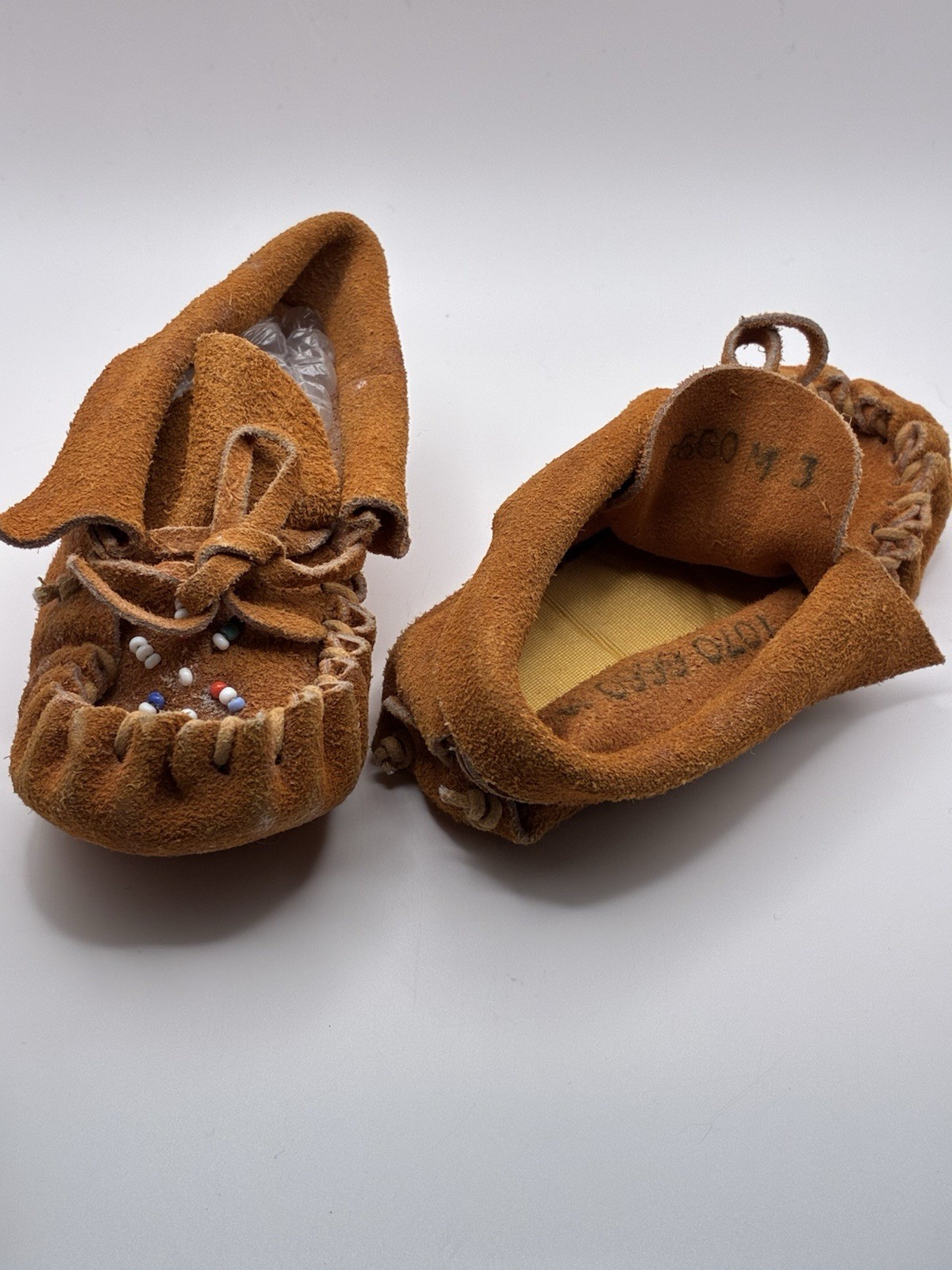 Antique 1960s–70s Handmade Suede Leather Beaded Moccasins Baby Toddler