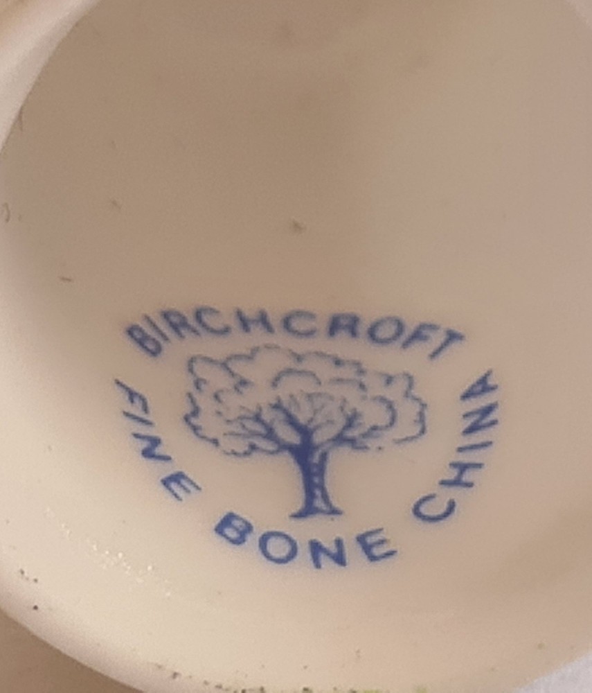Northallerton Thimble Birch Croft Fine Bone China Collectable
