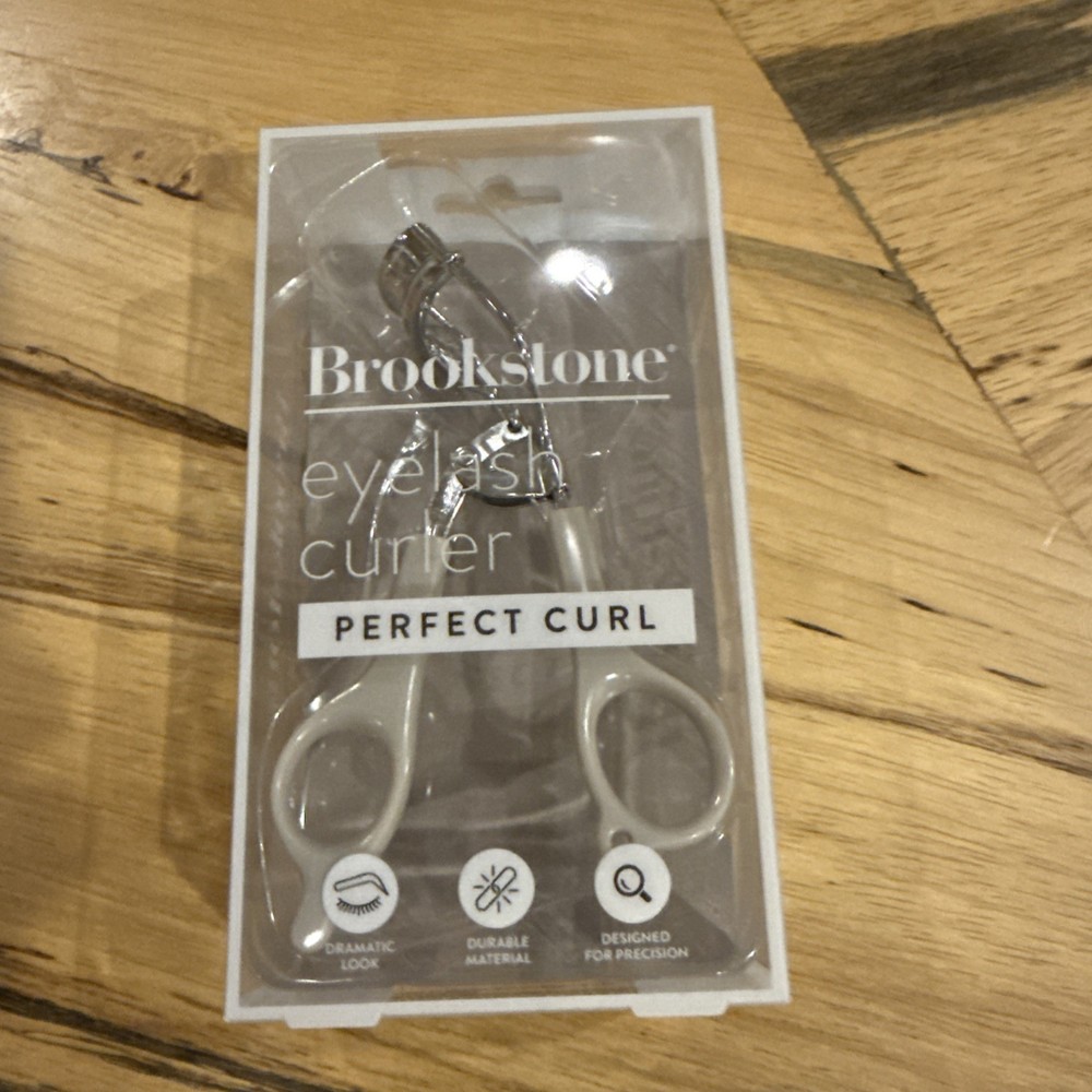 Brookstone Perfect Curl Eyelash Curler Silver White Dramatic Curl Precision