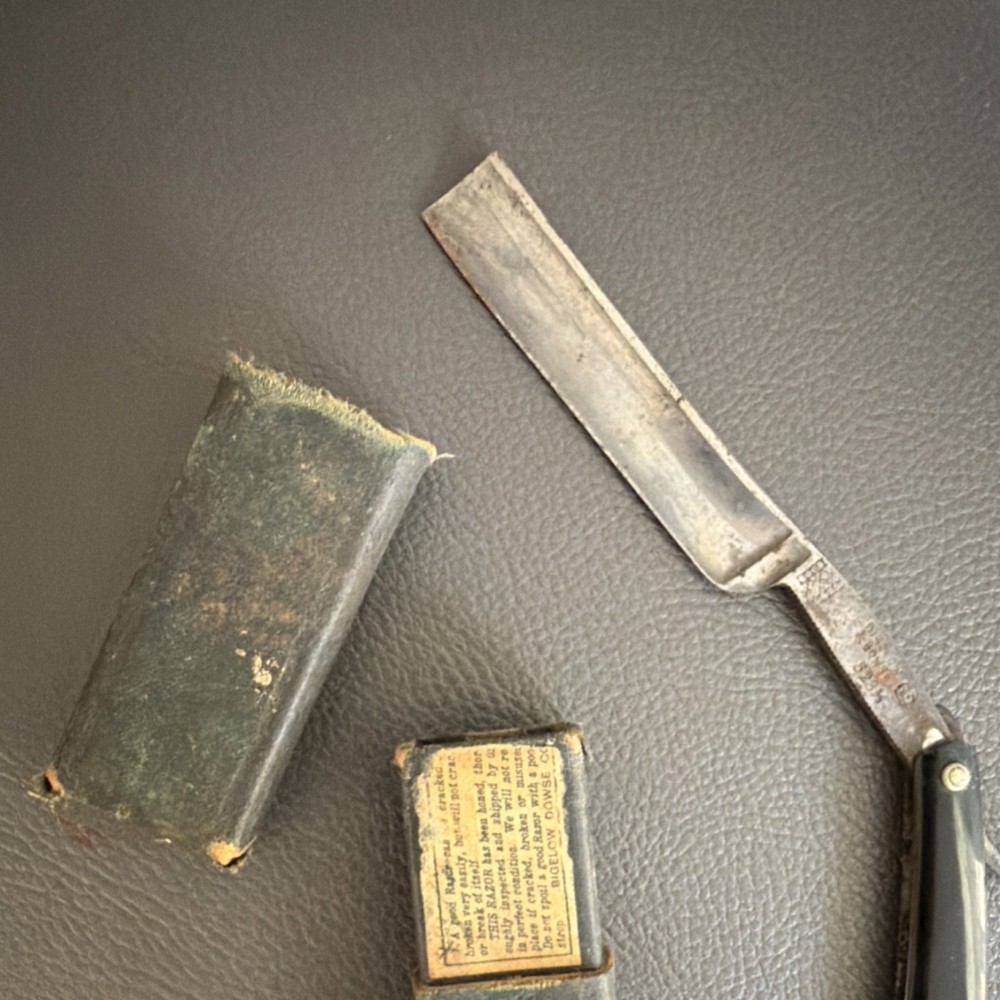 Bigelow Dowse Co. Straight Razor with Original Case