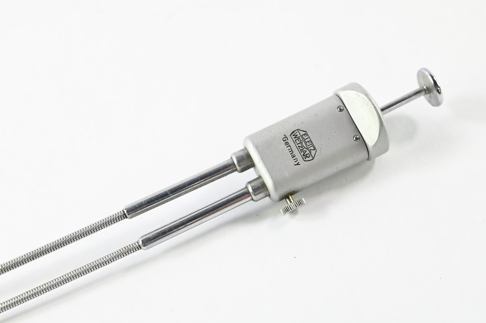Leica Double Cable Release for Bellows 16494 #G010