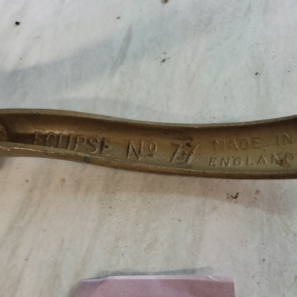Vintage Eclipse No. 77 Saw Setting Tool. Quality item. Very nice condition.