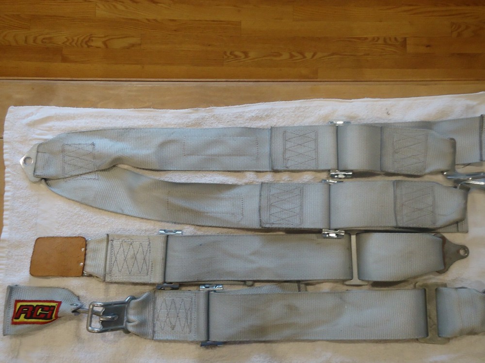 RCI RACING SEAT BELTS SILVER