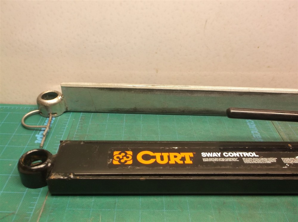 2 CURT Trailer Anti-Sway Bars