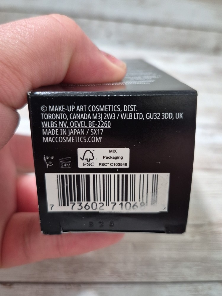 Mac Fix+ Alcohol Free Multitasking Setting Spray - Size 3.4 Oz. / 100mL