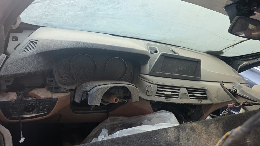 BMW Wedge Rear Hatch Left 51247390421