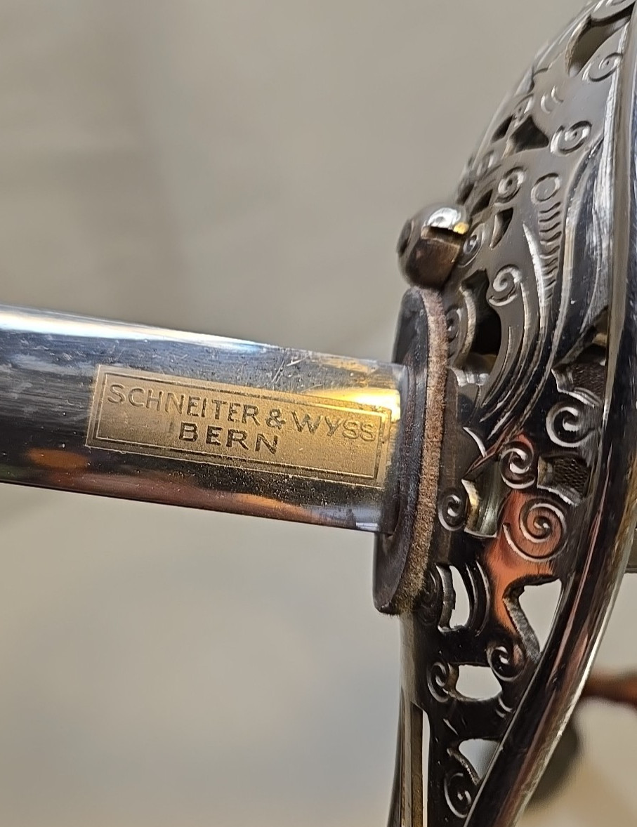 Schneiter & Wyss Bern WWI M1899 Swiss Officer Sword with Scabbard