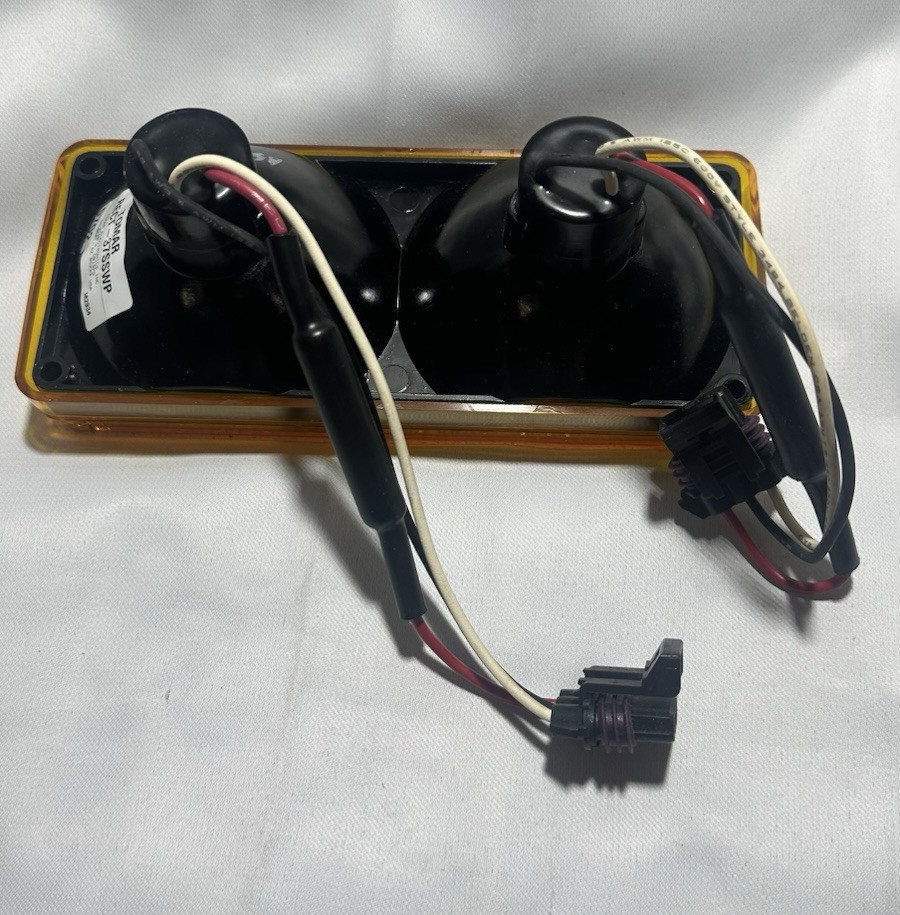 TOMAR RECT‑37SSWP Amber Waterproof Strobe Lamp