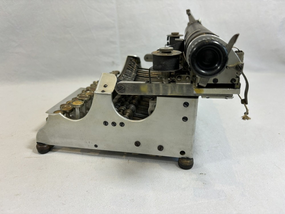 Standard Folding Typewriter 1910s