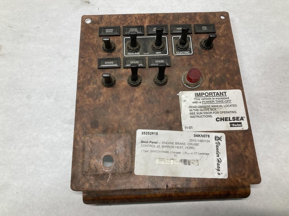2002-2008 Kenworth T300 GAUGE Dash Panel - Used