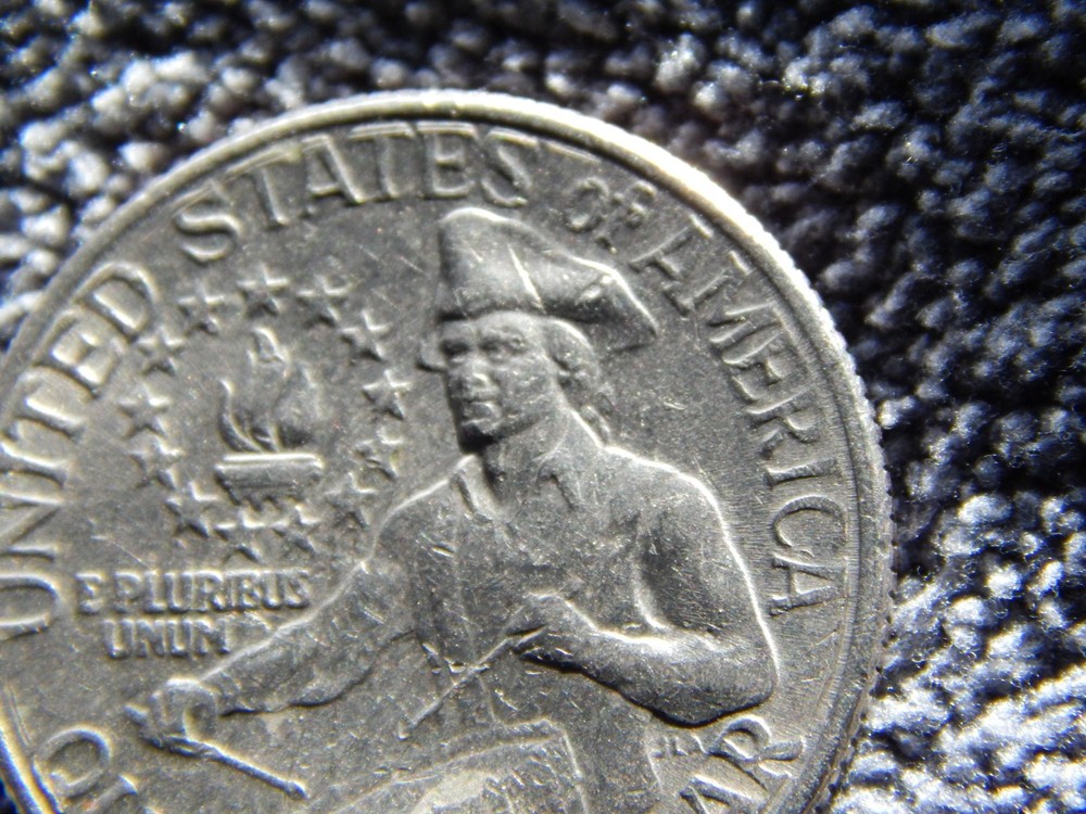 Bicentenial Quarter No Mint Mark Multiple Errors Reverse Side and Obverse side